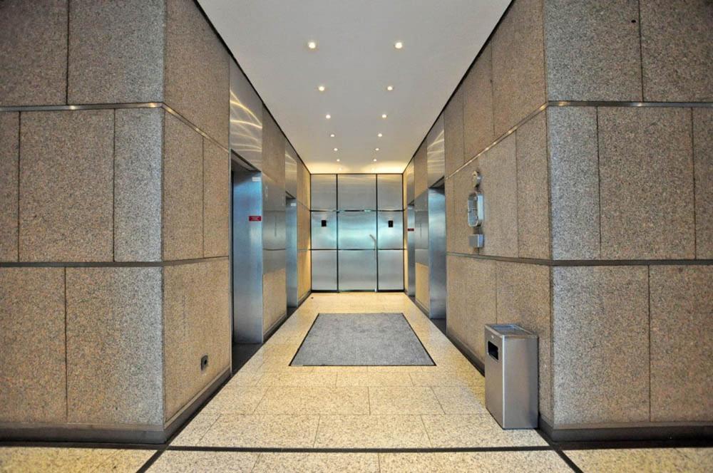 Axa Tower